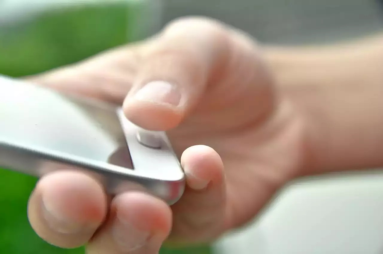 Benefits of Motion Sensors for Your Smart Home
